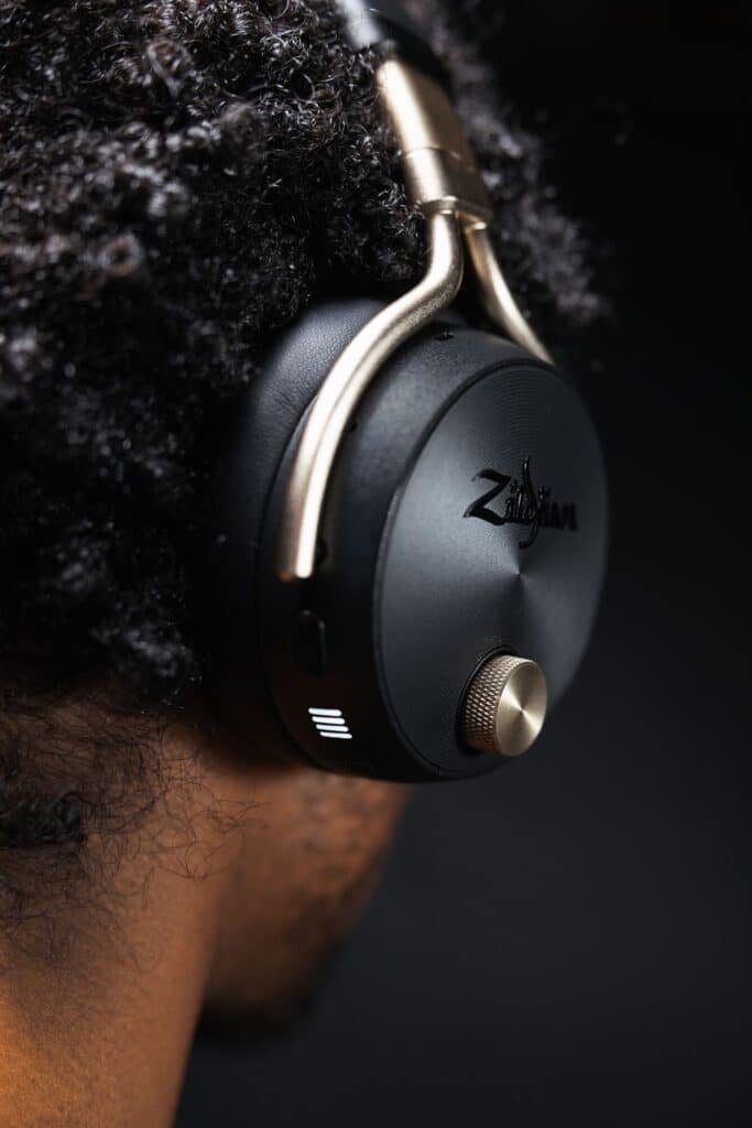 zxhp0012 alchem e black hd 17 216062