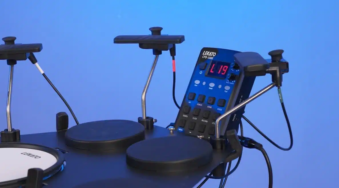 a electronic drum set with a blue screen lekato batterie électronique portable
