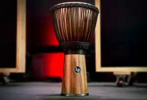 Djembé Latin Percussion vue de face
