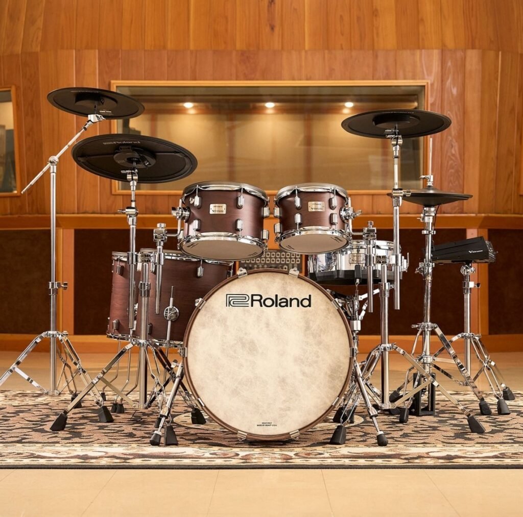 Batterie électronique moderne et élégante Roland VAD716 leguidedesbatteurs.com