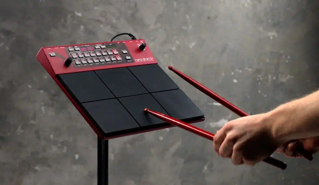 Instrument de percussion électronique moderne
Clavia Nord Drum 3P