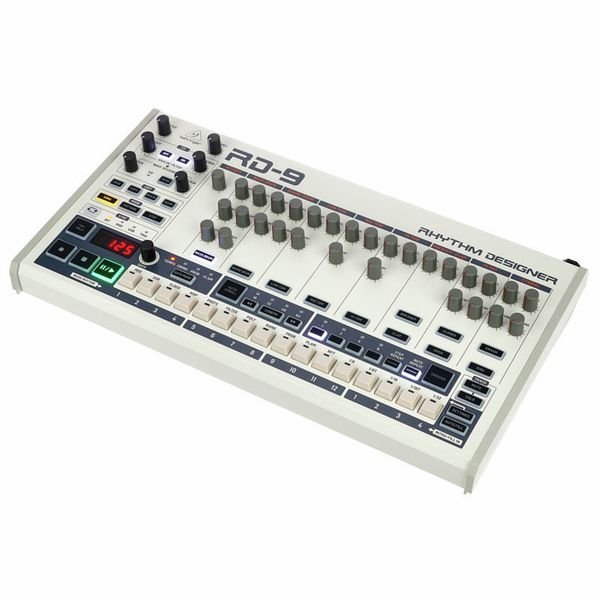 Behringer RD-9, vue 1 (photo Thomann)