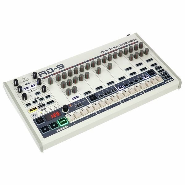 Behringer RD-9, vue 3