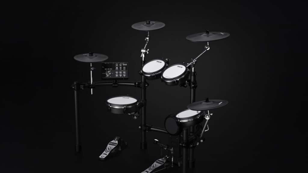 Batterie électronique sur fond noir
Nux DM-7X