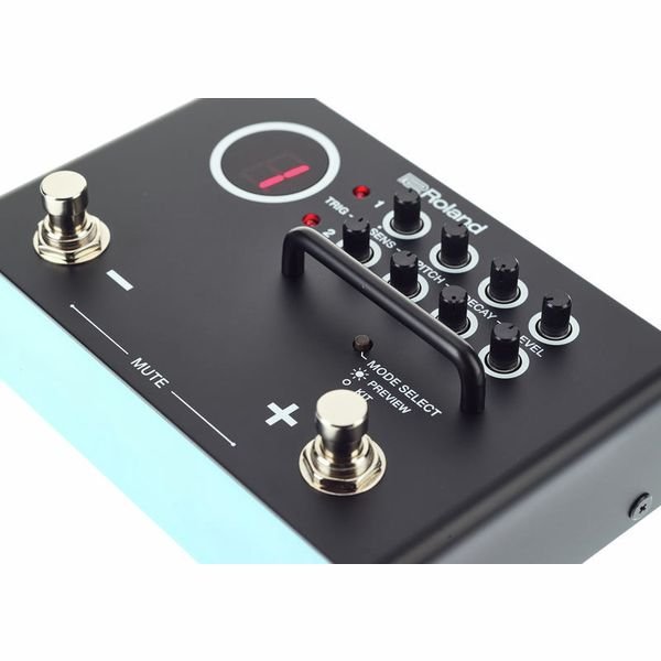 Roland TM-1, vue 10 (photo Thomann)