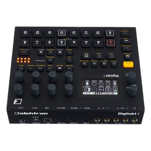 Elektron Digitakt II sampler boite a rythmes en situation