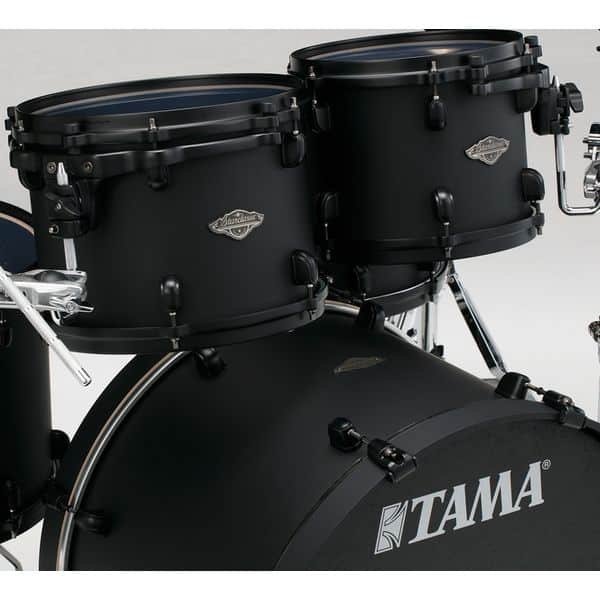 Fûts bouleau-érable et accastillage nickel noir du Tama Starclassic Performer FBK