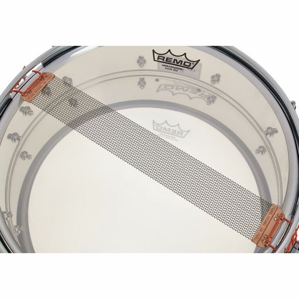 Peau de resonance et timbre SN-1420C de la Pearl Duoluxe vus de dessus