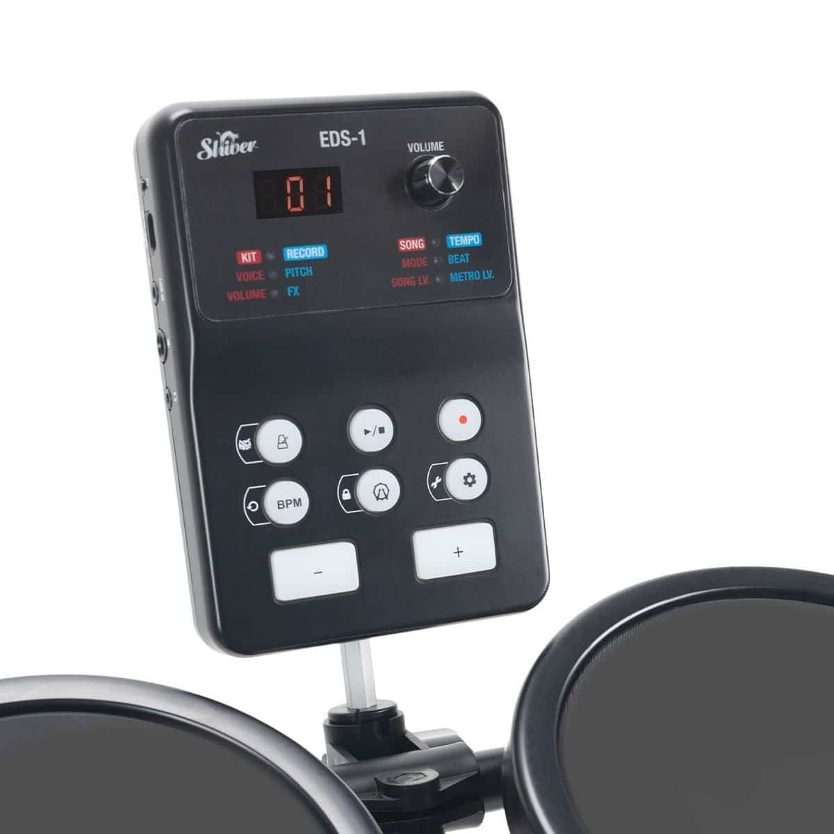Module de sons Shiver EDS-1 en gros plan : afficheur LED, molette de volume et boutons kit, record, song et tempo