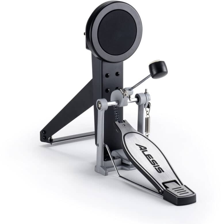 Tour de grosse caisse 6 pouces et pédale de l'Alesis Turbo Pro Kit