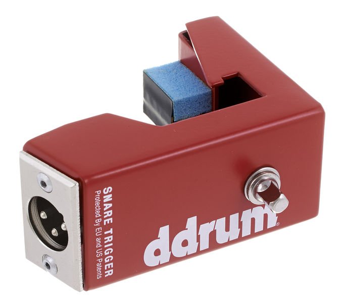 Trigger de caisse claire DDrum Acoustic Pro avec prise XLR et capteur en mousse bleue