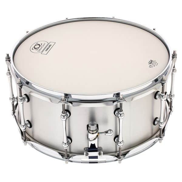 Vue de profil de la DrumCraft Vanguard Alu et de ses cercles acier