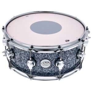 DW Design 14x6 en finition Blue Granite, edition limitee Thomann
