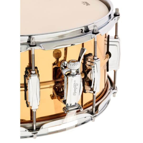Vue de dessus de la Ludwig Bronze Phonic