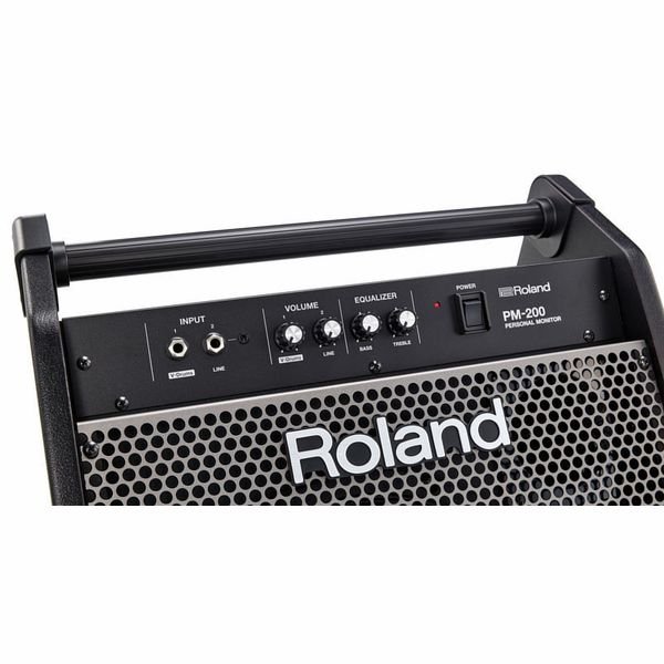 Roland PM-200 vu de dos avec poignée et sorties XLR