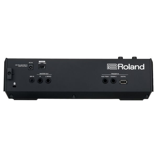 Roland V31 monté sur un rack