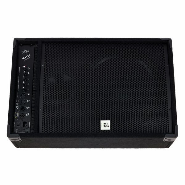 the box MA150 vue de face avec sa grille métallique
