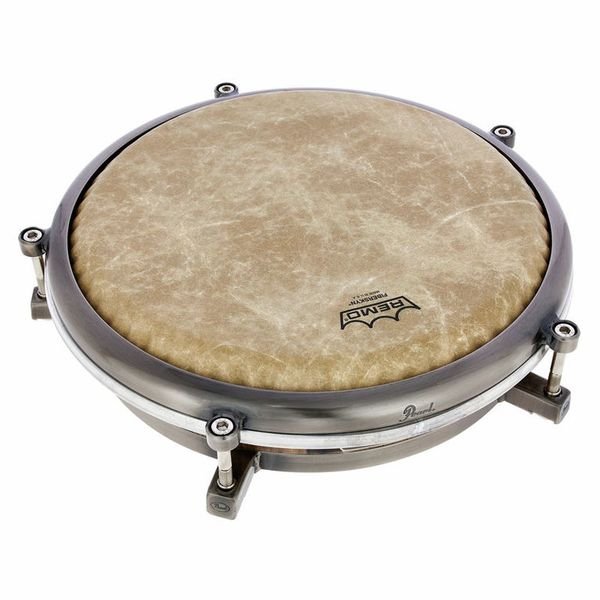 Pearl Travel Conga 11,75" vue de trois quarts, accastillage chromé